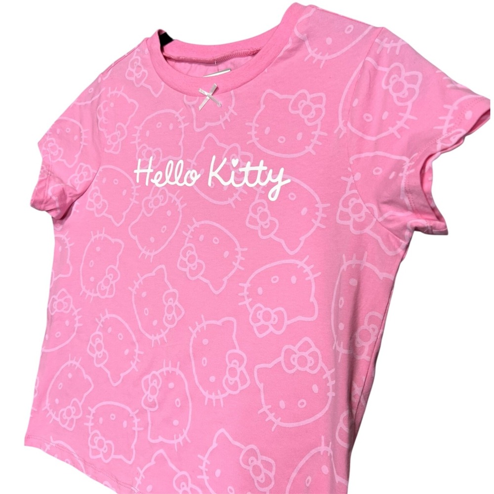Hello Kitty by Sanrio Tee Shirt Juniors Small Pink All Over Print New Cropped